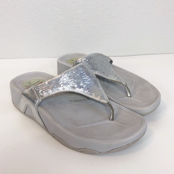 skechers sparkly flip flops